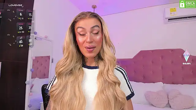 Snapshot of Miss_sagitario chatting on February 22, 2025, 3:14 pm Miss sagitario online show from February 22, 2025, 3:14 pm