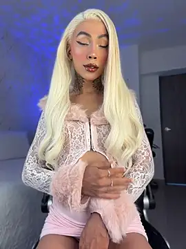 Snapshot of Miss_sagitario chatting on June 12, 2026, 12:15 pm Miss sagitario online show from June 12, 2026, 12:15 pm