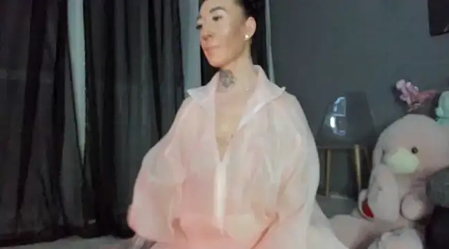 Rayanablackandwhite online show from March 11, 2025, 5:02 pm