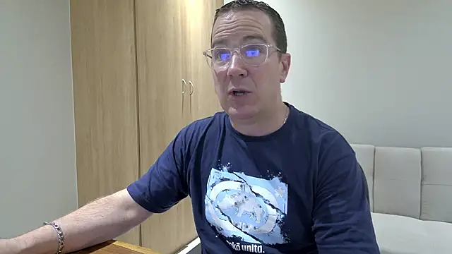 BrettJ81 online show from January 10, 2026, 5:37 pm