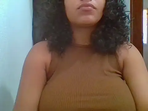 savanahottie online show from March 15, 2026, 12:33 pm