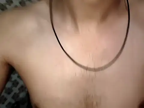 BrownBoy69666 online show from December 28, 2024, 5:44 am