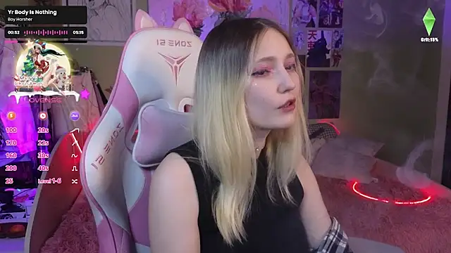 Evie Ro online show from December 21, 2024, 9:47 pm