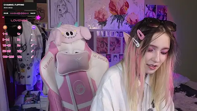 Evie Ro online show from February 19, 2025, 1:18 am