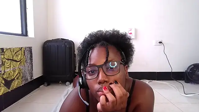 Ashaichious online show from October 17, 2025, 6:32 pm