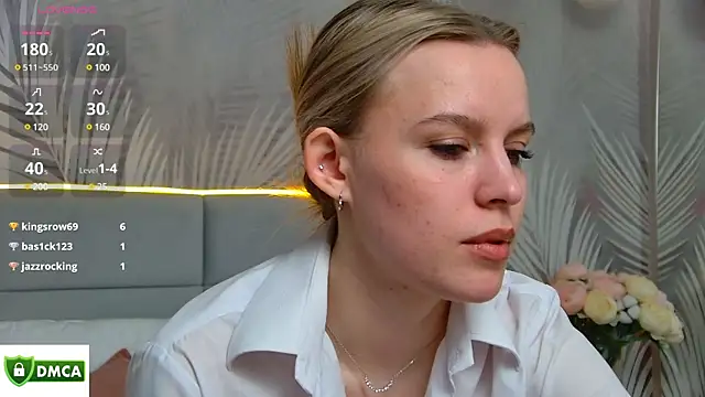 Snapshot of AmaliaBell chatting on March 6, 2025, 5:11 pm AmaliaBell online show from March 6, 2025, 5:11 pm