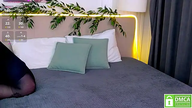 Snapshot of AmaliaBell chatting on November 4, 2025, 1:10 pm AmaliaBell online show from November 4, 2025, 1:10 pm