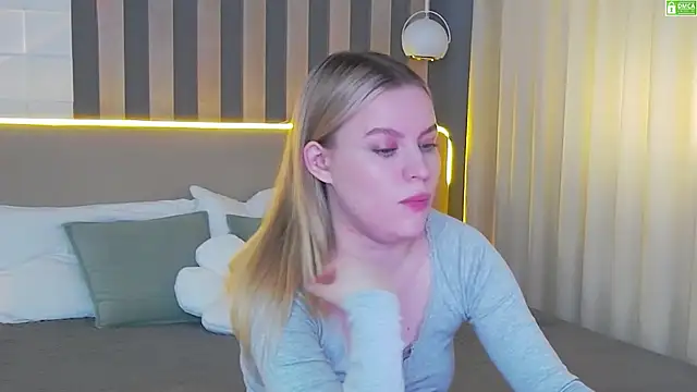 AmaliaBell online show from May 31, 2026, 1:07 pm