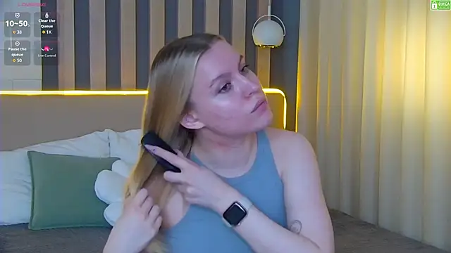 AmaliaBell online show from June 8, 2026, 1:11 pm