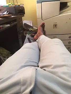 u wan me online show from February 24, 2025, 9:10 am