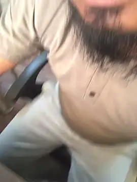 u wan me online show from February 25, 2025, 9:42 am