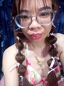 Snapshot of __Mai-love19__ chatting on May 13, 2026, 10:27 pm Mai-love19 online show from May 13, 2026, 10:27 pm