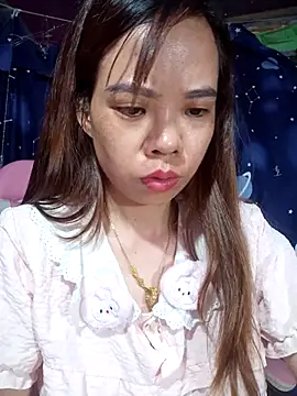Snapshot of __Mai-love19__ chatting on May 23, 2026, 2:28 am Mai-love19 online show from May 23, 2026, 2:28 am