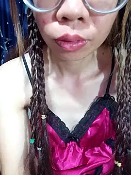 Snapshot of __Mai-love19__ chatting on July 4, 2026, 11:44 pm Mai-love19 online show from July 4, 2026, 11:44 pm
