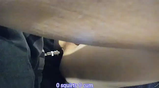 Snapshot of -sluttyass- chatting on January 14, 2025, 1:15 am -sluttyass- online show from January 14, 2025, 1:15 am