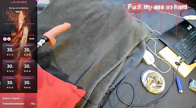 Snapshot of -sluttyass- chatting on March 19, 2025, 11:14 pm -sluttyass- online show from March 19, 2025, 11:14 pm