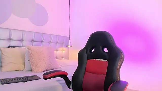 Snapshot of pervert_lizza chatting on February 22, 2025, 11:24 am pervert lizza online show from February 22, 2025, 11:24 am