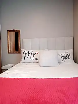 Snapshot of BabySweetDee chatting on December 28, 2024, 12:03 pm BabySweetDee online show from December 28, 2024, 12:03 pm