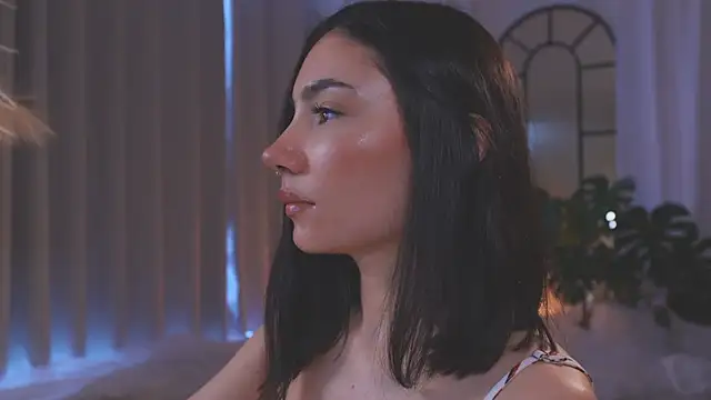 AmyArmstrong online show from November 15, 2025, 8:38 pm