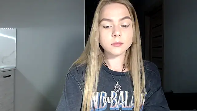 Sunbeam  online show from May 12, 2026, 8:17 pm