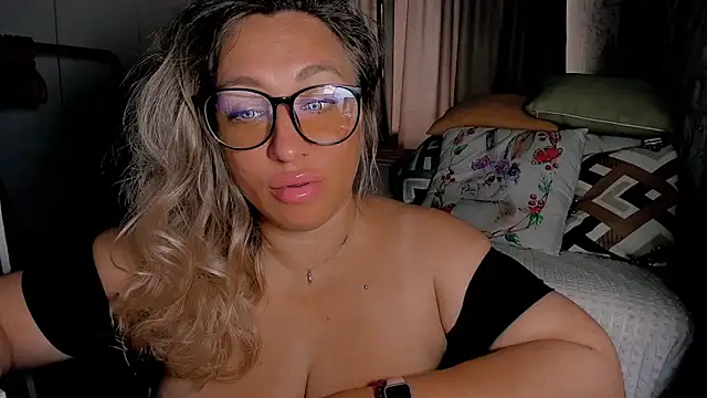 CumOnMy Tits online show from July 11, 2026, 2:47 am
