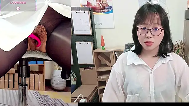 Snapshot of ChenChen-- chatting on November 30, 2025, 5:39 pm ChenChen-- online show from November 30, 2025, 5:39 pm