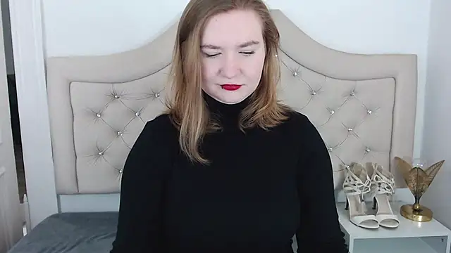 LaraDream online show from February 9, 2025, 10:09 am