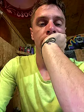 Snapshot of DillPie chatting on November 20, 2025, 3:39 am DillPie online show from November 20, 2025, 3:39 am