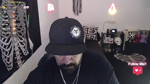 Snapshot of soyelcarlitos_ chatting on April 26, 2026, 5:05 am soyelcarlitos online show from April 26, 2026, 5:05 am