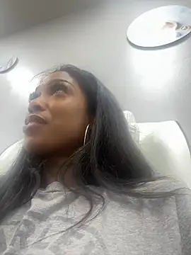 mismialove online show from July 25, 2026, 1:15 am