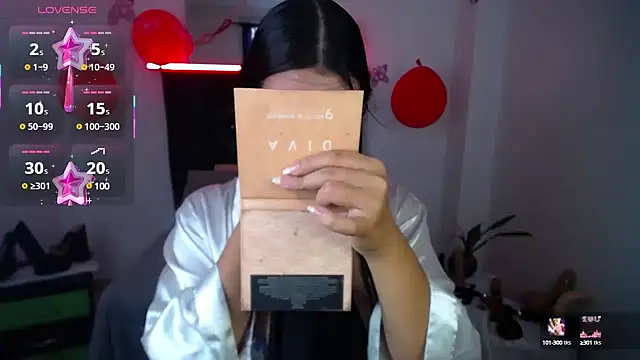 susan smith18 online show from February 17, 2025, 2:04 pm