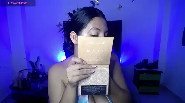 susan smith18 online show from March 7, 2025, 1:29 pm