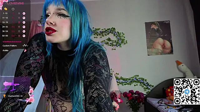 Snapshot of Silvia_Santorskii chatting on November 17, 2025, 7:47 am Silvia Santorskii online show from November 17, 2025, 7:47 am