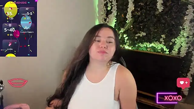 Snapshot of ainohacarter_89 chatting on June 5, 2026, 1:45 am ainohacarter 89 online show from June 5, 2026, 1:45 am