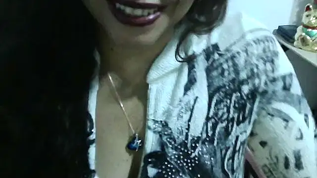 Snapshot of oso34hot chatting on September 12, 2025, 11:48 pm oso34hot online show from September 12, 2025, 11:48 pm