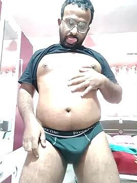 Snapshot of Sammy6432 chatting on October 22, 2025, 6:02 am Sammy6432 online show from October 22, 2025, 6:02 am