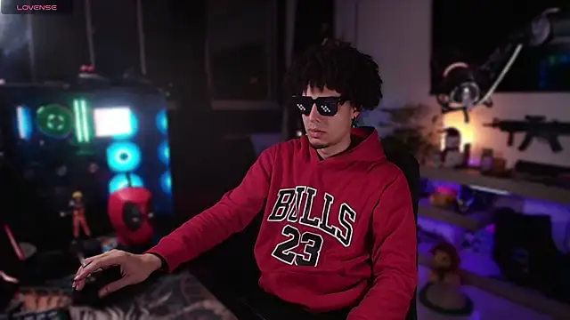 bigryann23 online show from January 5, 2025, 3:43 am