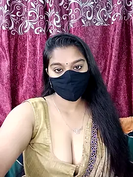 Snapshot of Jasmine_jaaan chatting on April 7, 2026, 4:35 am Jasmine jaaan online show from April 7, 2026, 4:35 am