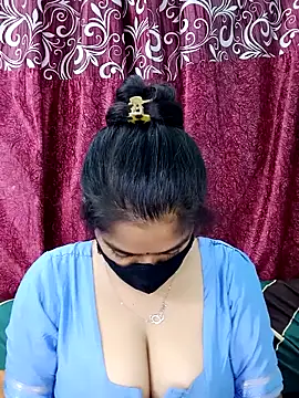 Snapshot of Jasmine_jaaan chatting on April 15, 2026, 4:30 am Jasmine jaaan online show from April 15, 2026, 4:30 am