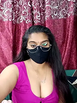 Snapshot of Jasmine_jaaan chatting on April 16, 2026, 4:35 am Jasmine jaaan online show from April 16, 2026, 4:35 am