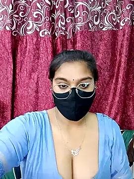 Snapshot of Jasmine_jaaan chatting on April 29, 2026, 4:27 am Jasmine jaaan online show from April 29, 2026, 4:27 am