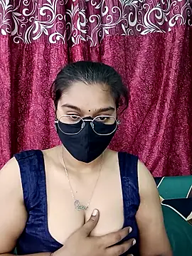 Snapshot of Jasmine_jaaan chatting on May 2, 2026, 5:56 am Jasmine jaaan online show from May 2, 2026, 5:56 am
